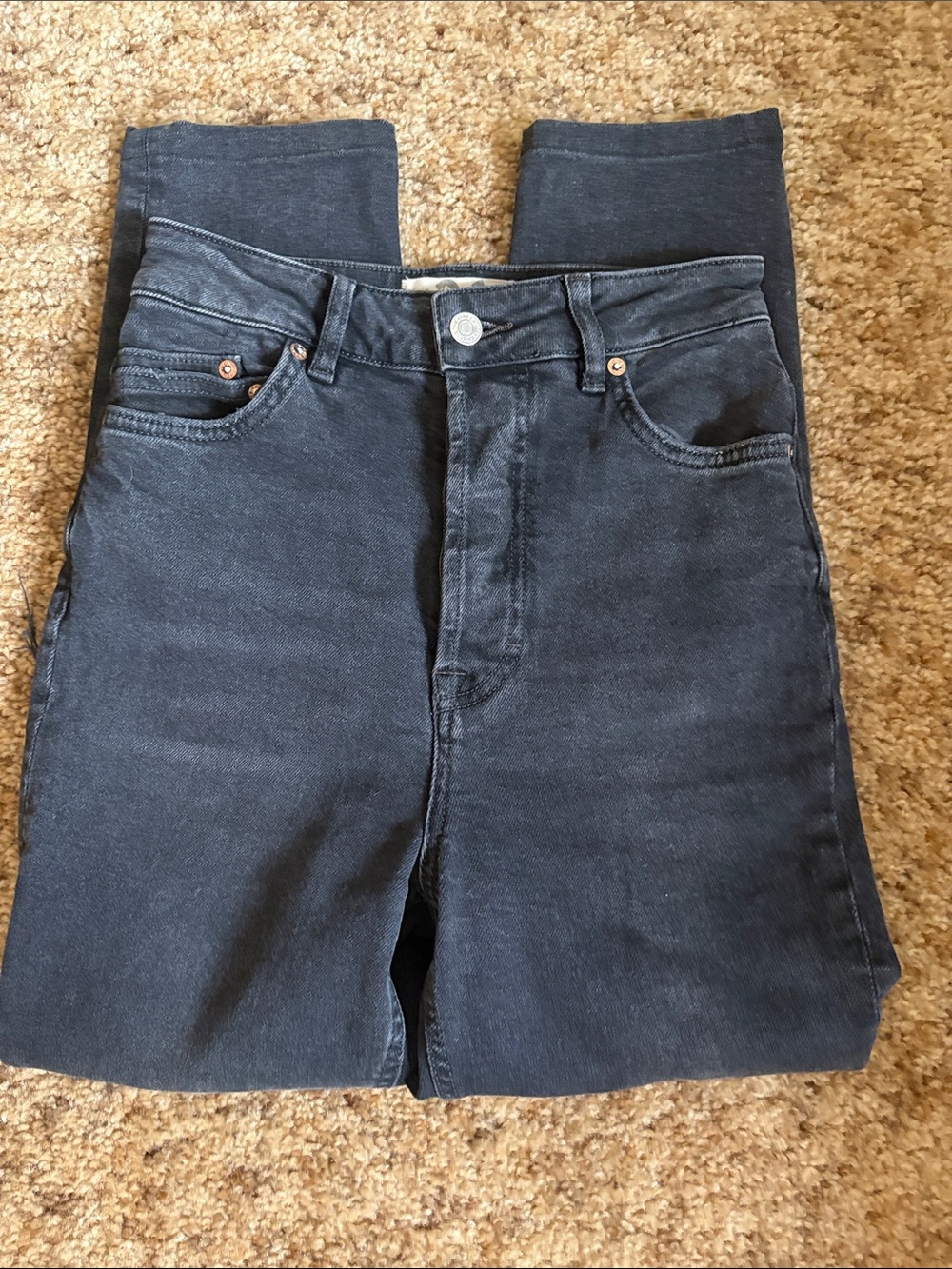 Free People High rise cropped Distressed Jeans